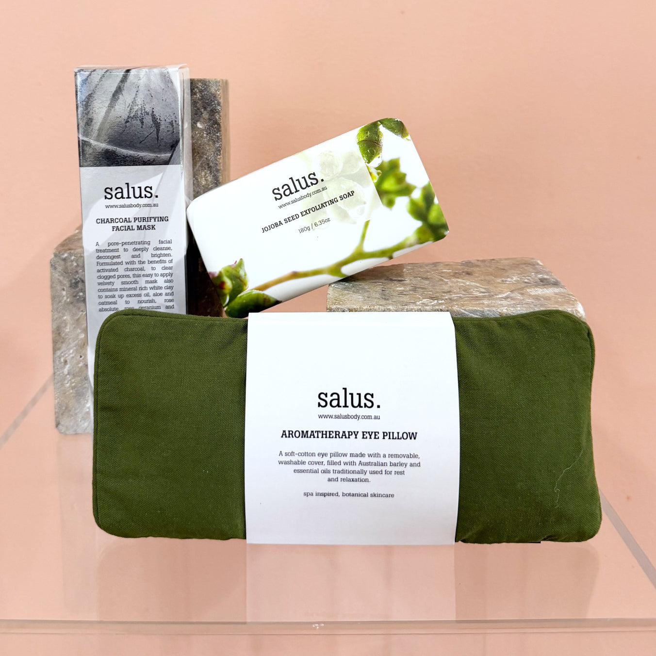 The Reset gift set – Salus aromatherapy eye pillow, charcoal facial mask and jojoba soap